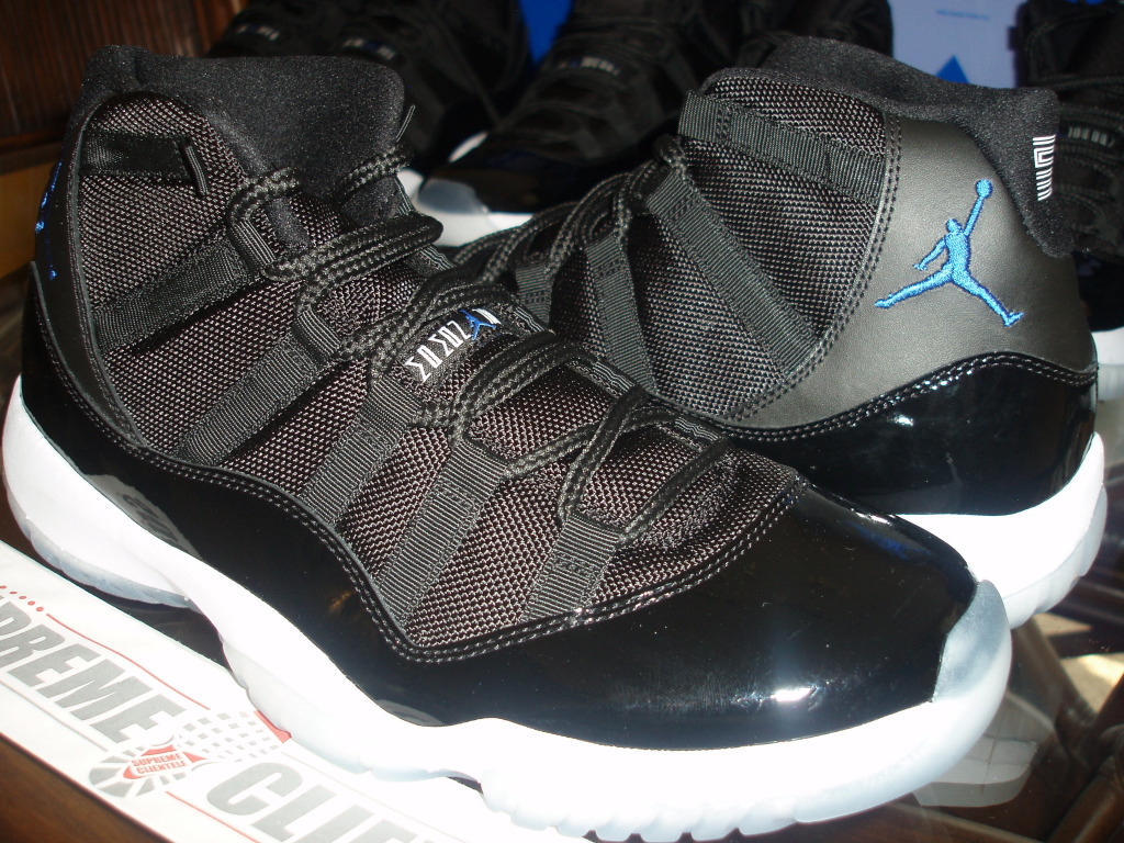 air-jordan-11-space-jam-retro-final-packaging-now-available-10