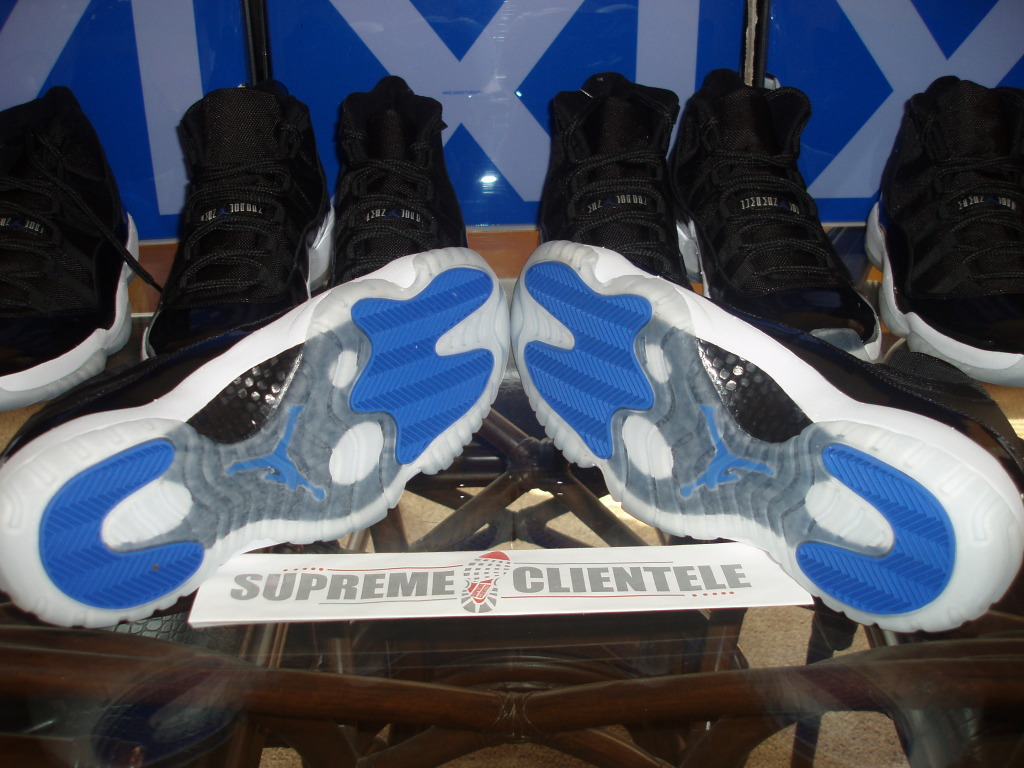 air-jordan-11-space-jam-retro-final-packaging-now-available-8