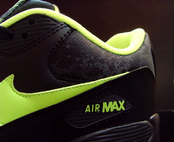 Nike Air Max 90 - Black - Volt - Dark Grey - Splatter