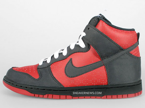 nike-dunk-grey-red-02