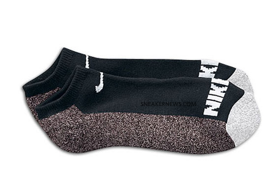 nike-sb-tech-socks-02