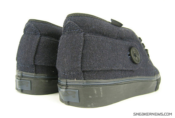 vans_chukka_peacoat_navy-1