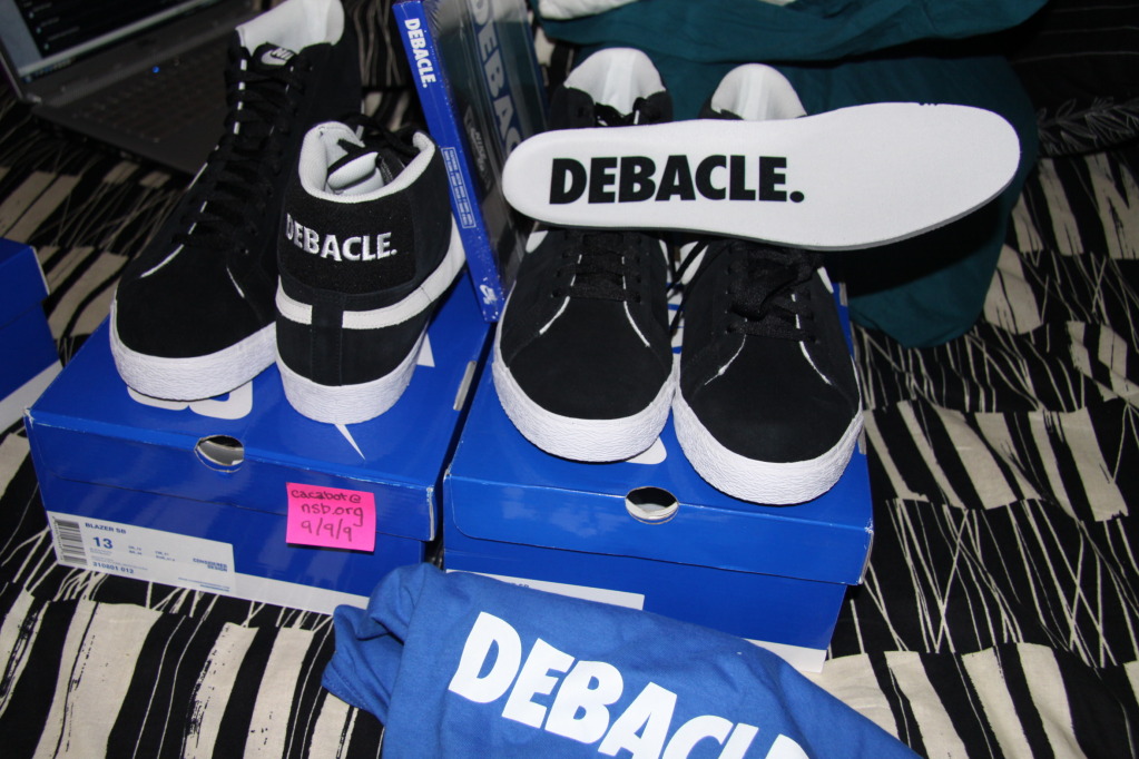 Nike SB - "Debacle" Blazers