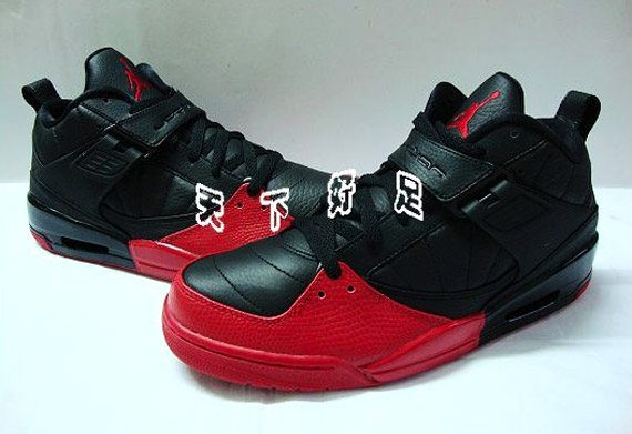 jordan-flight-45-blk-red-2