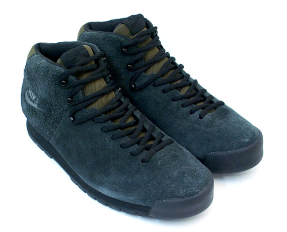 Nike Air Magma ACG - Black - Dark Loden
