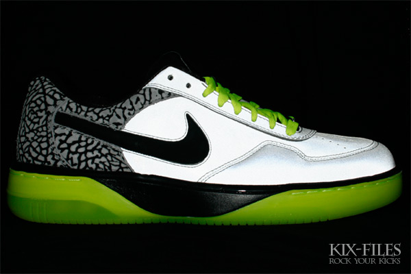 nike-air-force-25-prm-112-dj-clark-kent-5