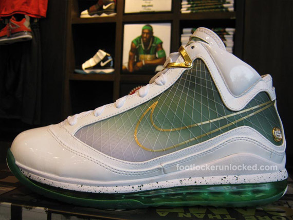 nike-lebron-vii-nyc-1
