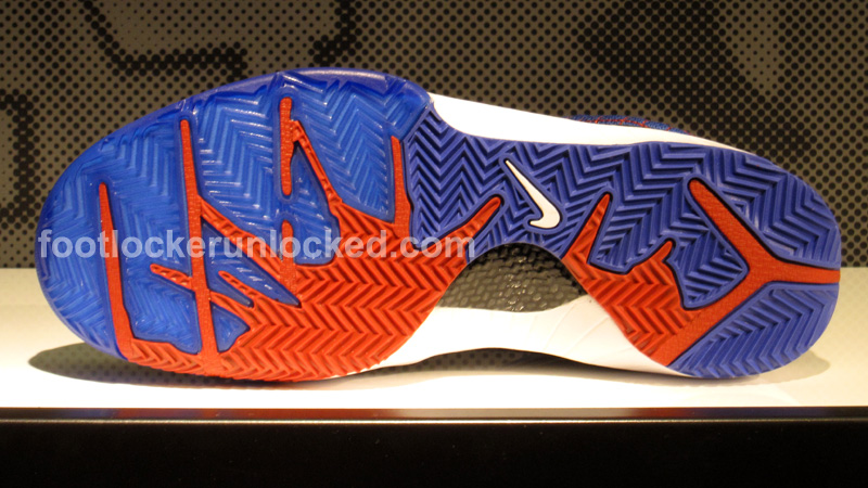 nike-zoom-kobe-iv-navy-red-4