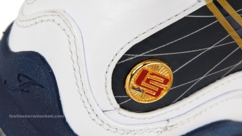 Air_Max_Lebron-VII_midnight_navy_07