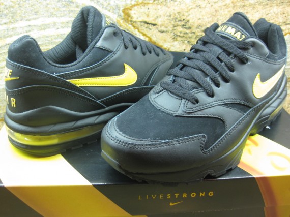 Nike Air Burst – Black – Varsity Maize – Unreleased Sample