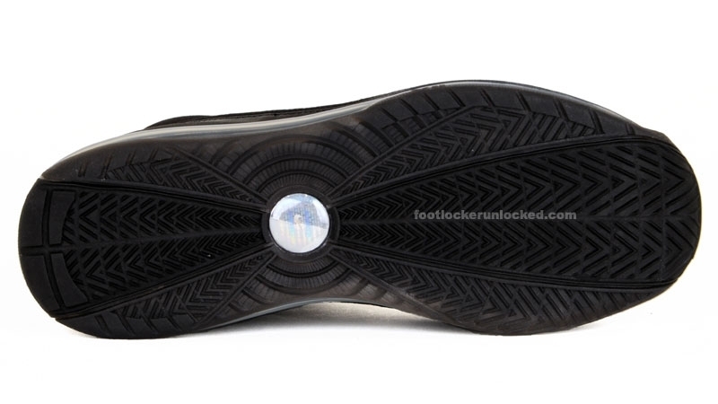 Lebron_VII_blackblack__4_