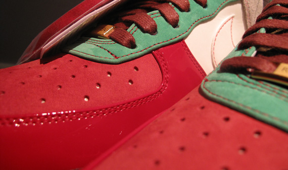 Nike-Air-Force-1-Bespoke-by-Ramon-Cerda-4