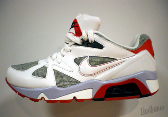 Nike WMNS Air Structure Triax 91 - Swan - Sport Red - March 2010