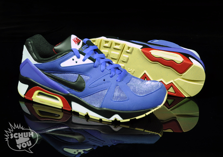Nike-Wmns-Structure-Triax-Lila-04
