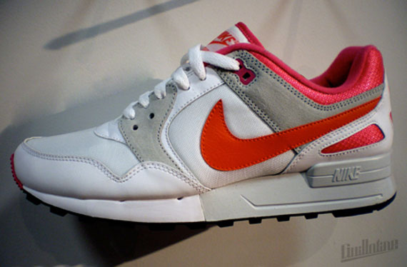 Nike_Spring_2009_Pegasus-1