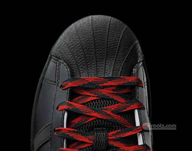 adidas-mark-gonzales-superstar-blk-red-03