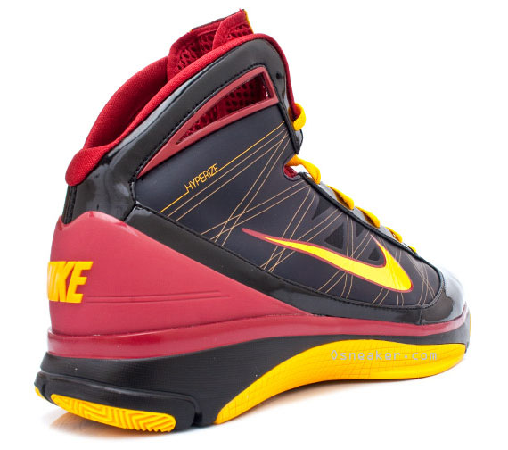 nike-hyperize-usc-red-black-yellow-06