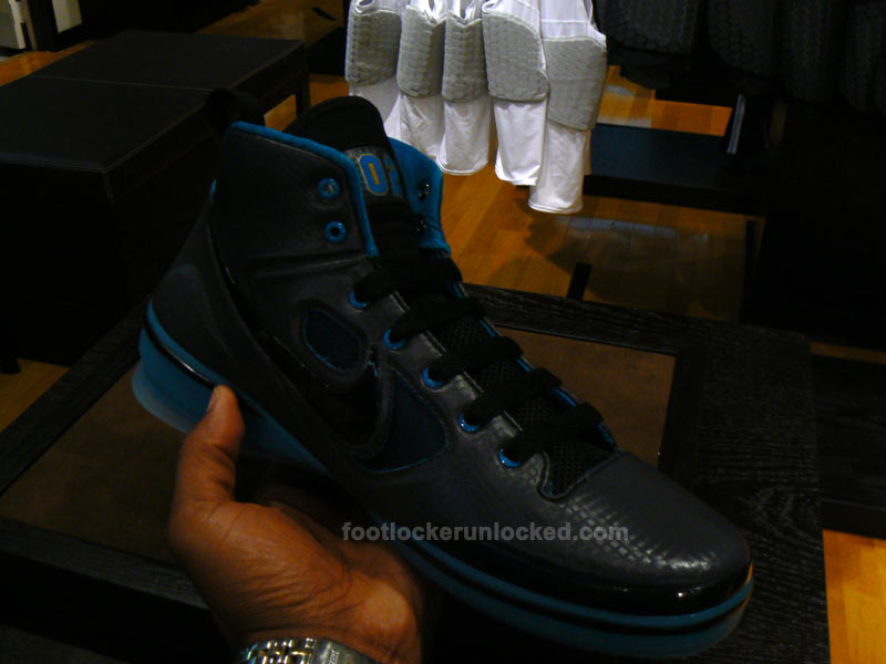 nike-zoom-skyposite-202-3