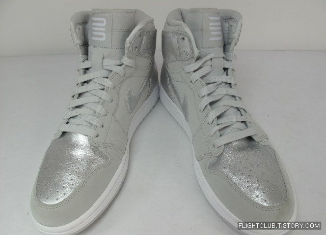 Air Jordan 1 Retro High – Grey-Metallic Silver – 25th Anniversary