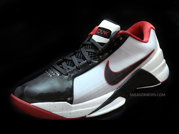 Nike Hyperdunk Low - White - Black - Red - Sample