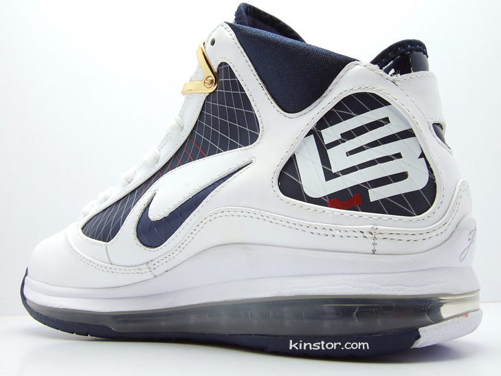 nike-lebron-7-midnight-navy-17