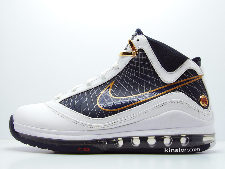 nike-lebron-7-midnight-navy-21