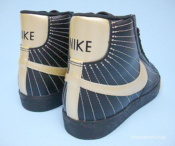 Nike WMNS Blazer High - Black - Gold - Available