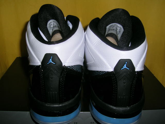 air-jordan-16.5-white-royal-09