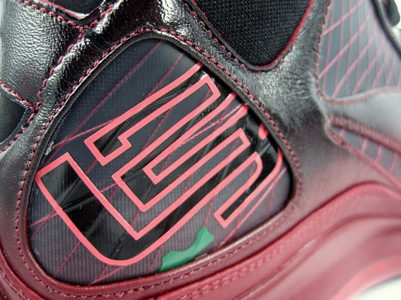lebron-vii-christmas-release-9