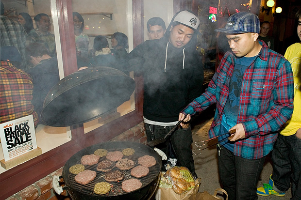 nike-sb-skate-mental-dunk-party-8