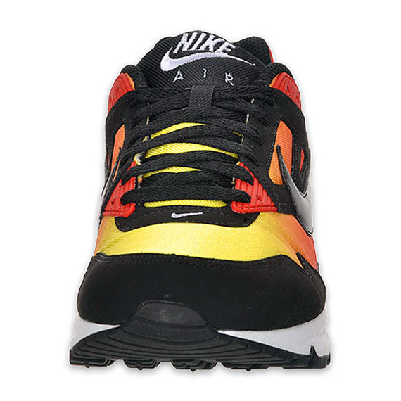 nike-skyline-black-sunset-02
