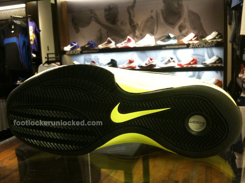 nike-zoom-hustle-electrolime-5