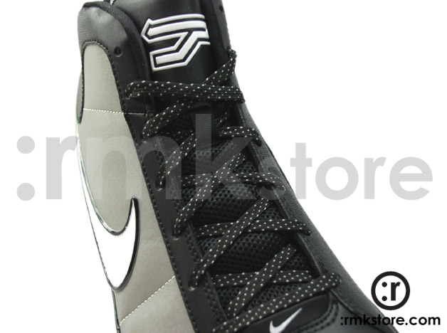 nike-zoom-hustle-tony-parker-blk-silver-00