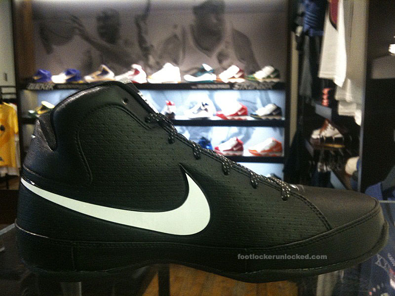 nike-zoom-hustle-tony-parker-spurs-2