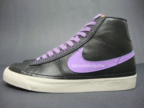 wmns-blazer-black-violet-3