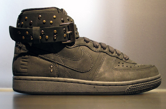 wmns-terminator-day-night-03