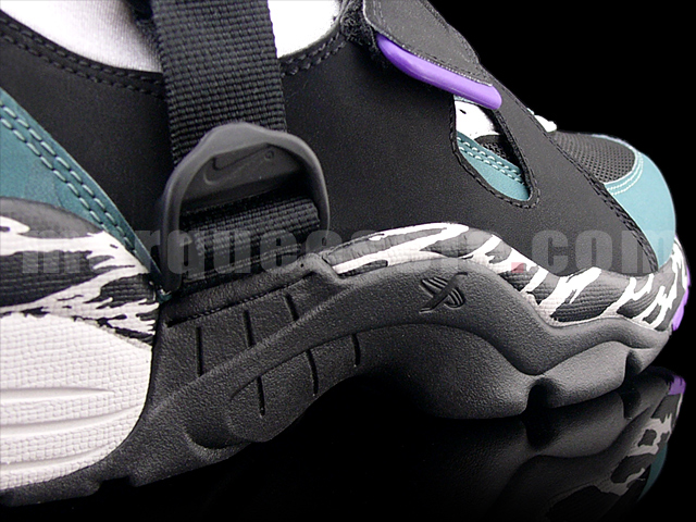 Nike Air Carnivore Retro - Summer 2010 - New Images