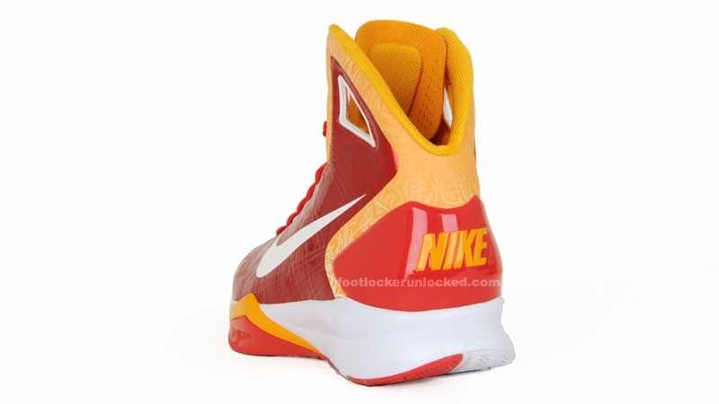 Hyperdunk_2010_comet_red__5_