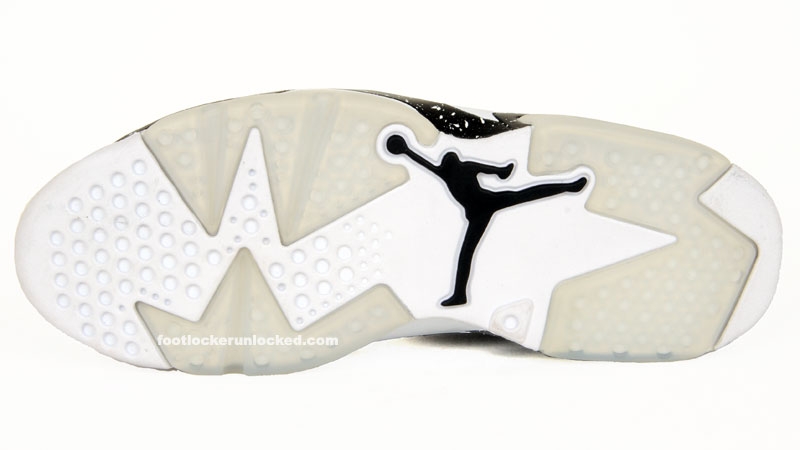 Jordan_Retro_6_whiteblack__5_