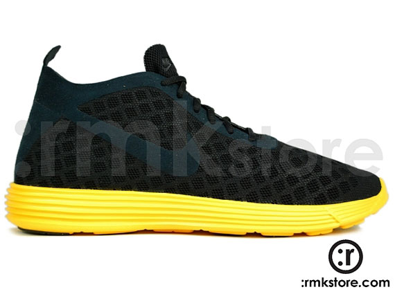 LunarRejuven8MidBlackMaize384518-5