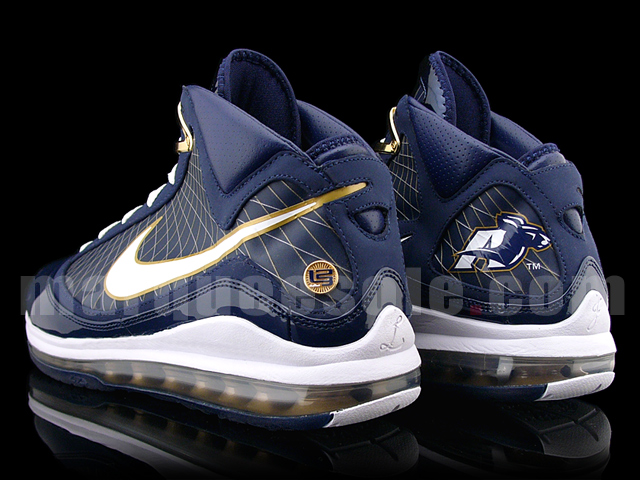 Nike-Air-Max-Lebron-VII-Akron-3