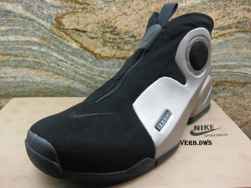 SoleFly2010132