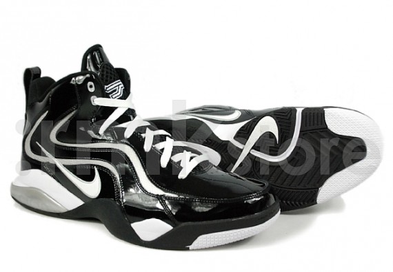 Nike Zoom Flip’N – Tony Parker PE – Available