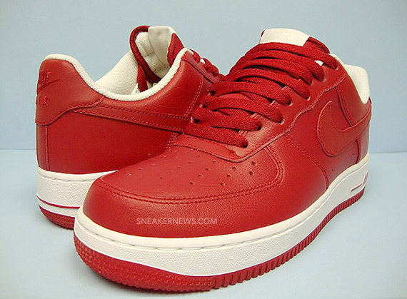 Nike Air Force 1 Low - Valentine's Day Edition - Available