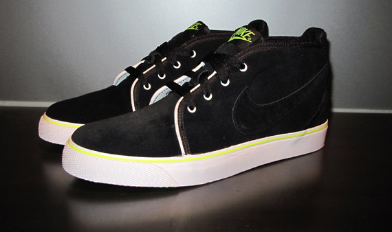 Nike Air Zoom Toki ND – Black – Volt – Available @ 21 Mercer