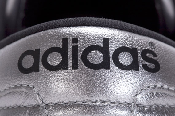 jeremy-scott-x-adidas-originals-sp10-04c