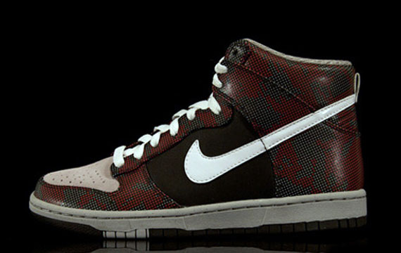 Nike WMNS Dunk High Skinny – Red Leds
