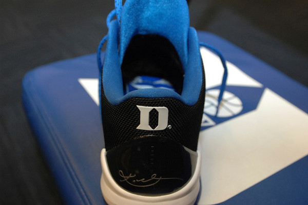 Nike Zoom Kobe V (5) – Duke Blue Devils PE – New Images