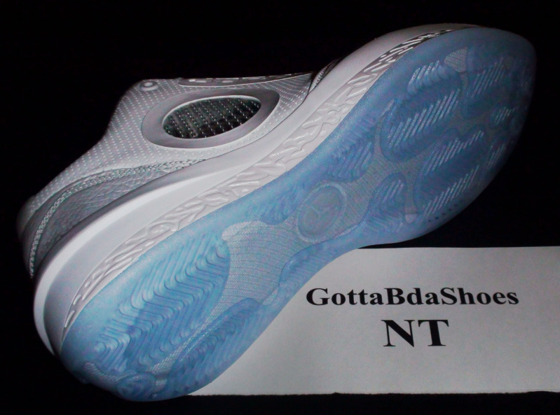 Air-Jordan-2010-White-Metalic-Silver-3
