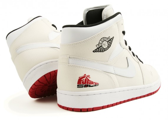 Air Jordan 1 Retro High - Future Sole - Detailed Images